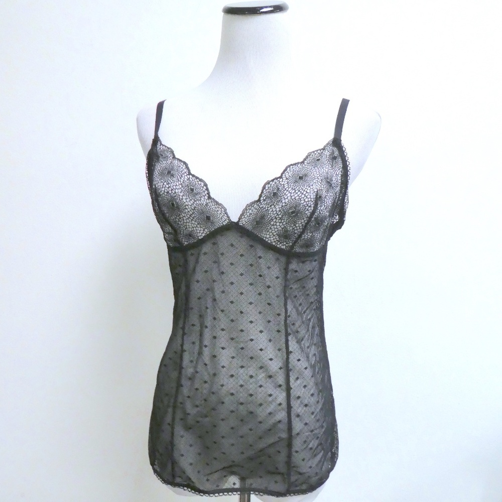 WOLFORD LACE SPAGHETTI STRAP sheer stretch CAMISOLE TOP L